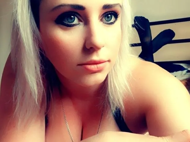 Sexcam von NikaStrawberry