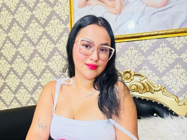 Sexcam von NaughtyCalinda