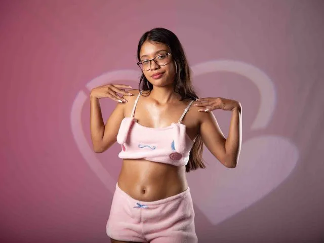 Sexcam von LovelyAlaia