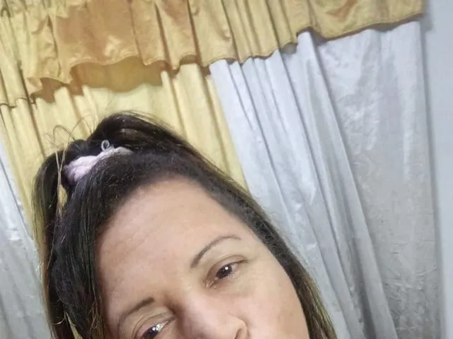 Sexcam von AlinaMatureHot