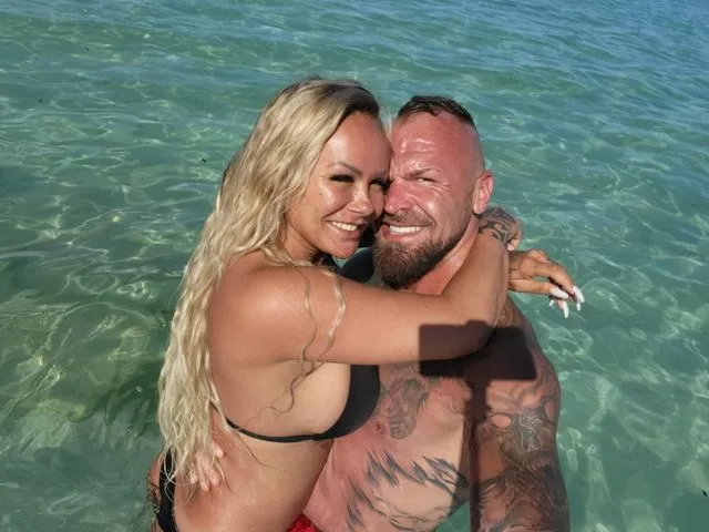 Sexcam von Bonnie + ClydeCouple