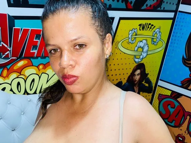 Sexcam von NatashaBigBoobs