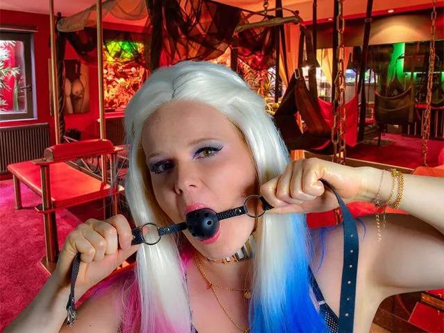 Sexcam von MissQuini