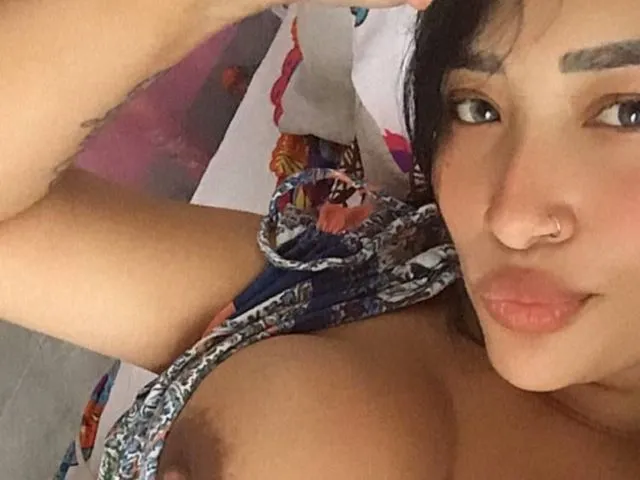 Sexcam von BustyTanisha