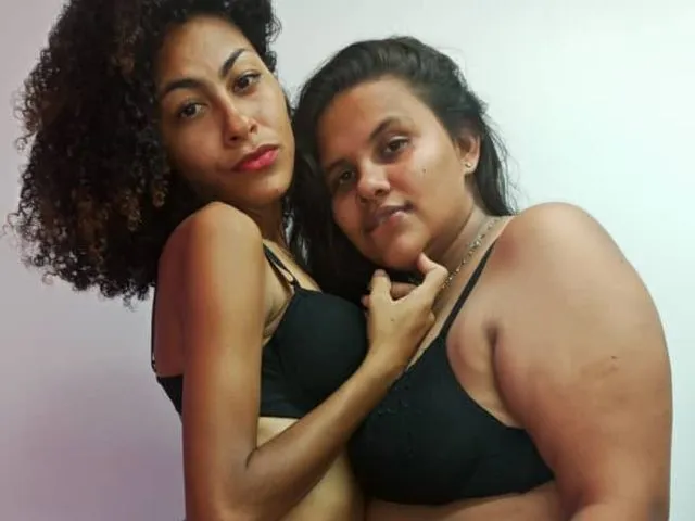 Sexcam von Paula + Samantha