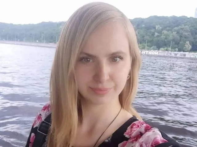 Sexcam von NessieLaverna
