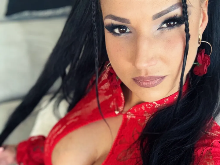 Live Cam