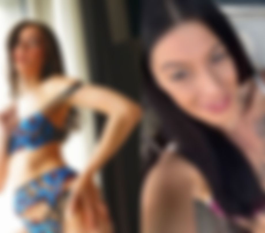 BeckyCalifornia+Larissa-TS