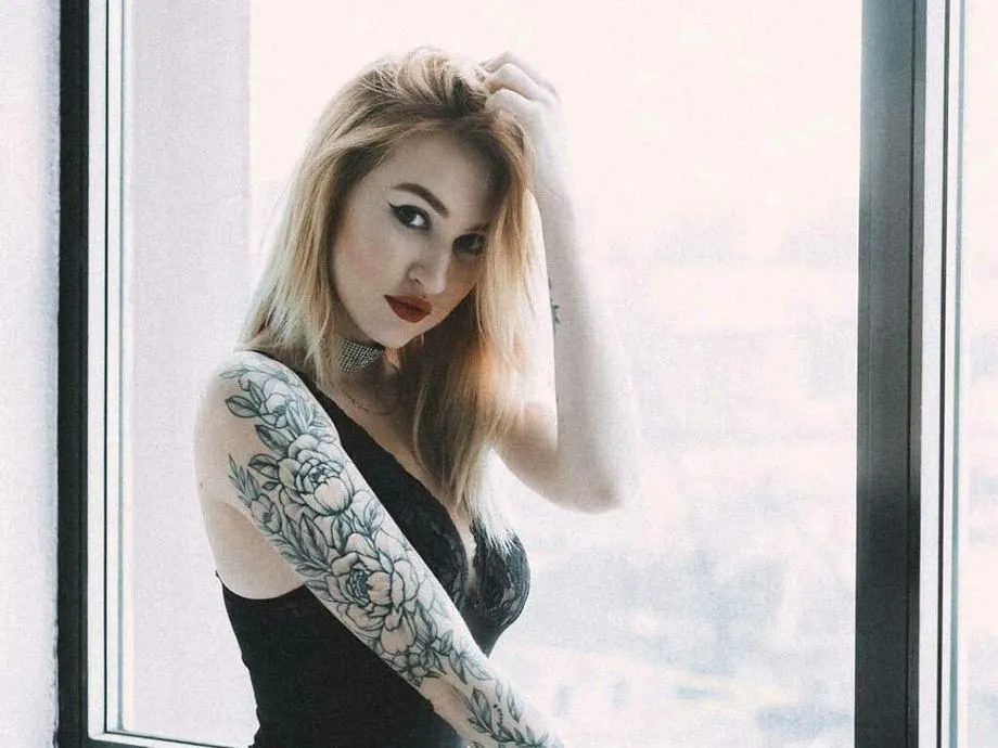 KarynaMila
