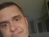 Nezinmmmmm33 LiveCam
