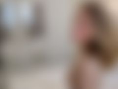 LiebeMona4U LiveCam