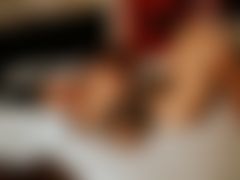 April LiveCam