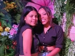 Laura+Catalina LiveCam